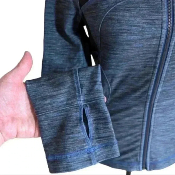 Lululemon Forme  Jacket Reversible Slub Denim Limitless Blue 11/2012 Women's 6 - Picture 10 of 14